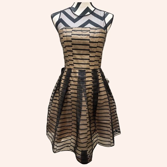 Marciano Dresses & Skirts - Marciano Dress Cocktail Party Dress